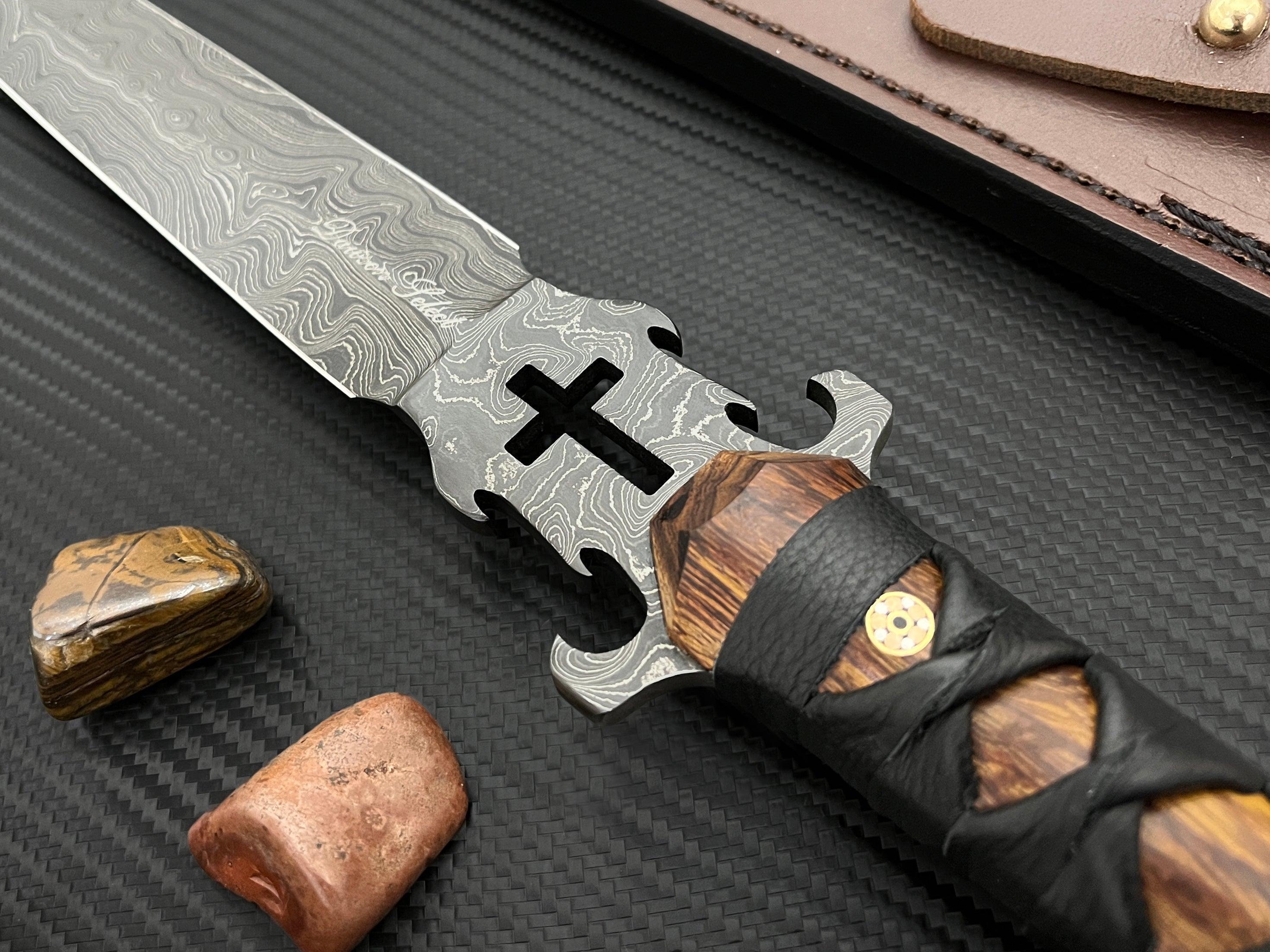Defender of the Faith Dagger | Dawson Select Steel | Arizona Ironwood Handle