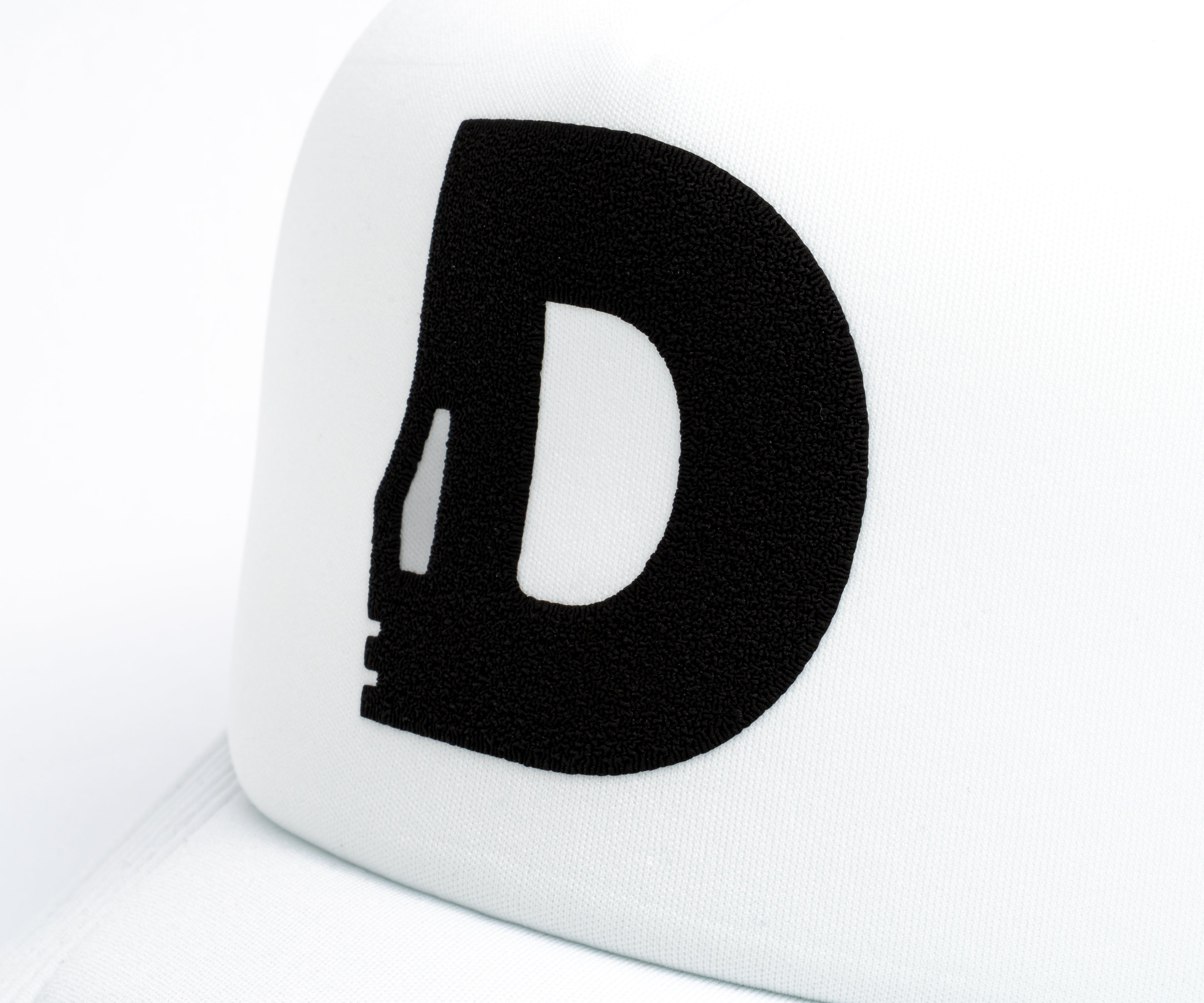 Dawson Knives "Big D" | Snapback Trucker Cap | Avalanche White