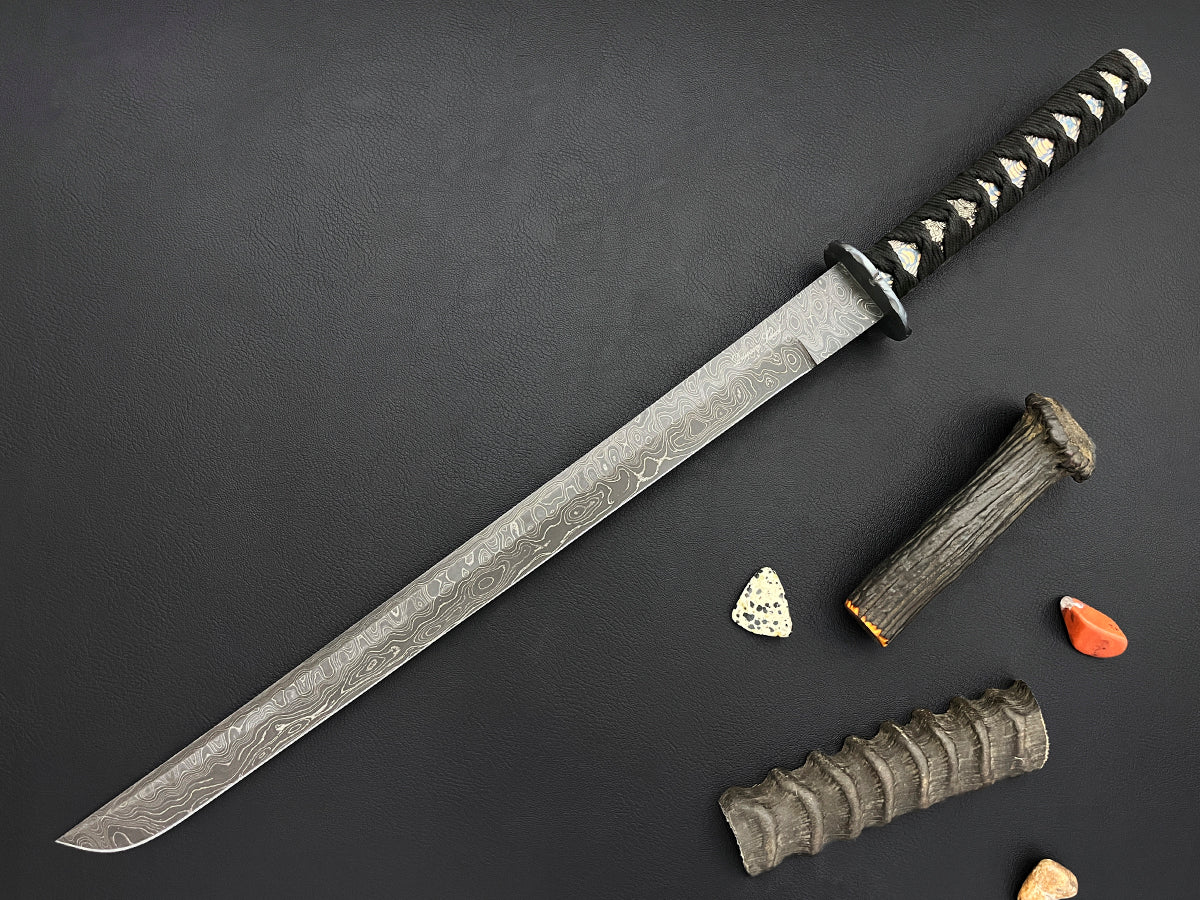 Hanzo | Japanese Short Sword Wakizashi | Dawson Select Steel | Platan Wood
