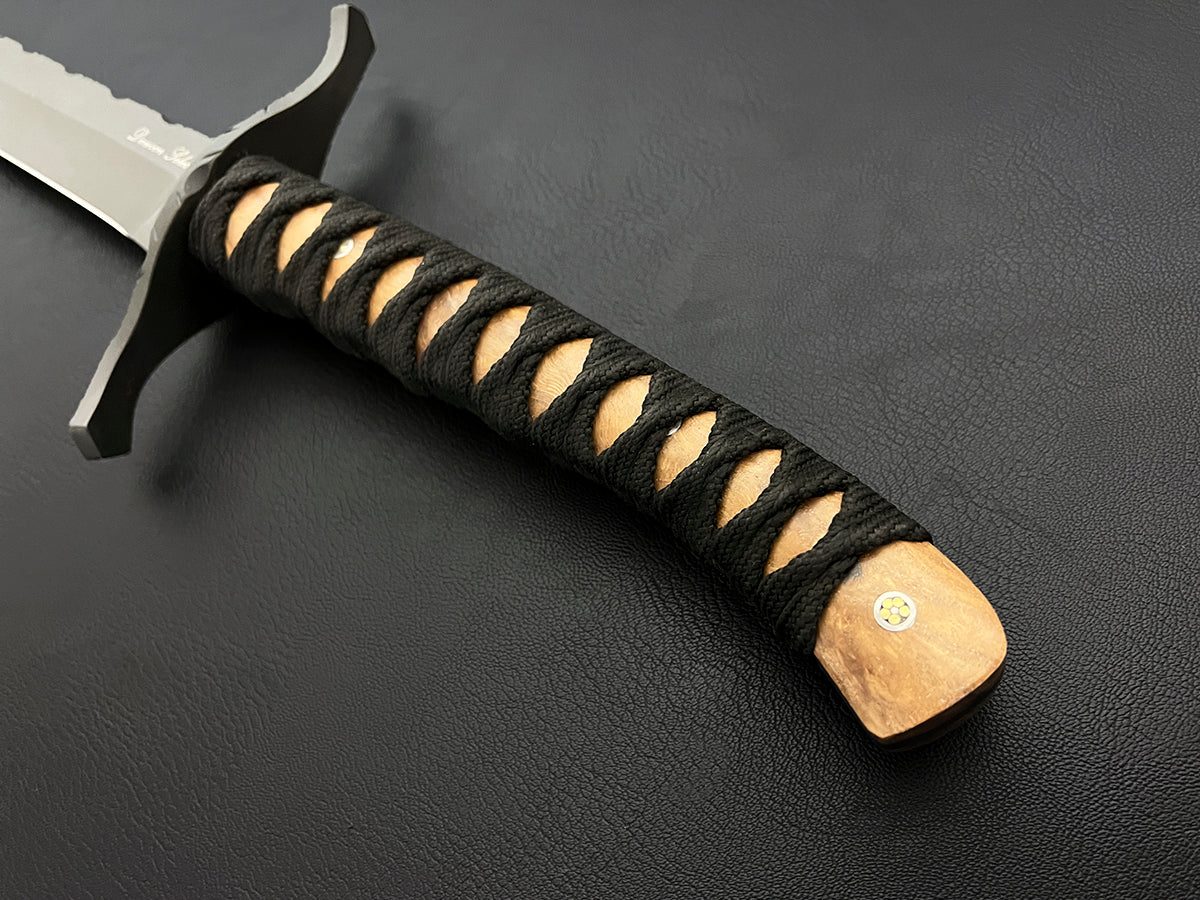 Manticore Sword | 20" Persian Scimitar Blade | Chestnut Wood Handle